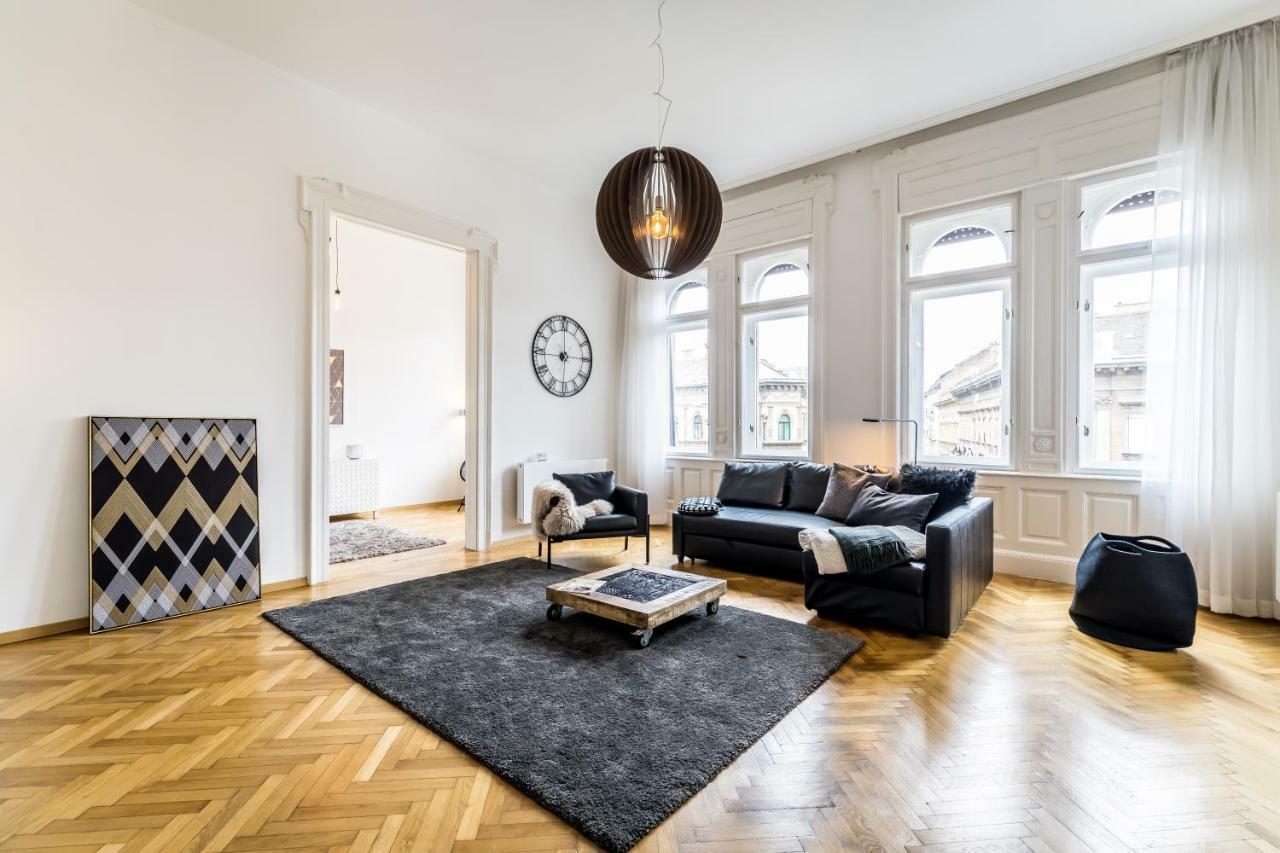 Bpr Luxe De Noir Et Blanc Apartment Budapeşte Dış mekan fotoğraf