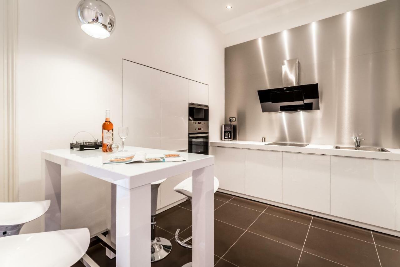 Bpr Luxe De Noir Et Blanc Apartment Budapeşte Dış mekan fotoğraf